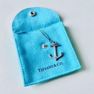 RARE, discontinued Tiffany anchor necklace